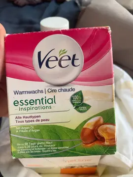 cire chaude veet
