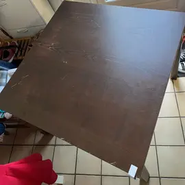 Table en bois 90x90