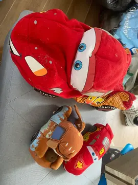 peluches cars