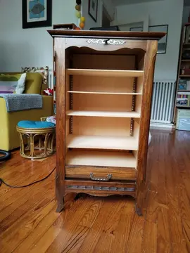 Petit meuble type semainier