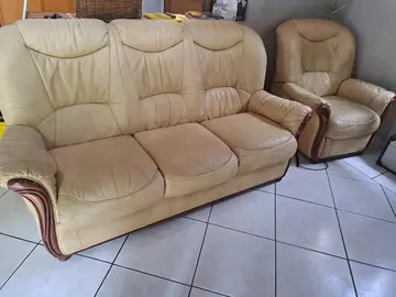 donne canapé +fauteuil relax électrique