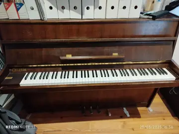 piano