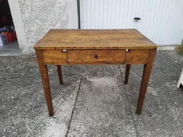 Table en bois