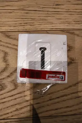 Prise téléphonique Legrand