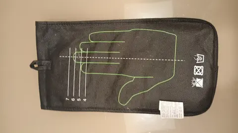 pochette pour gants de gardien