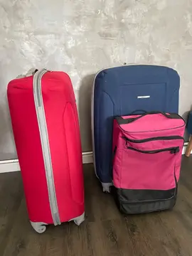 3 valises souples à roulettes