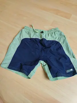short 4 ans