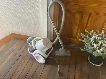 Aspirateur HS à réparer ou pour pièces