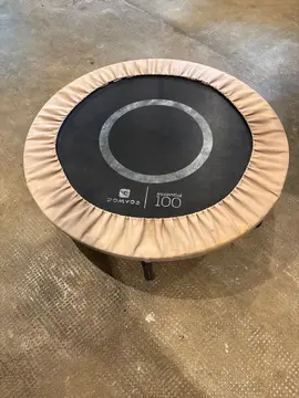 Petit trampoline (1m diamètre)