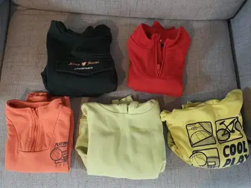Pulls 8 ans