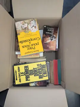 Lot d'une trentaine de livres