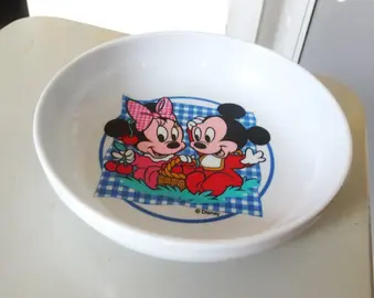ASSIETTE CREUSE DISNEY EN MELAMINE