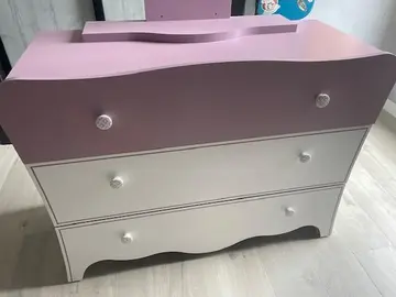 Commode pour fille