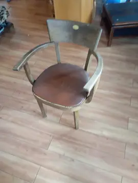 chaise en bois