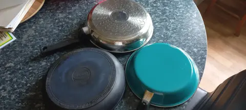 lot de 3 poêles