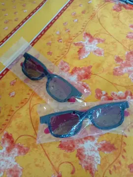 6 paires de lunettes 3D