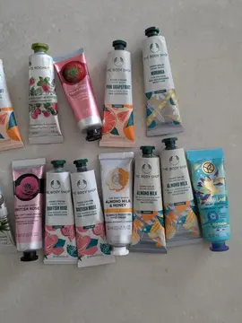 lot de crèmes pour les mains