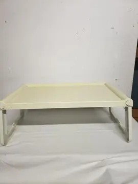plateau de lit