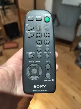 Télécommande pour chaine hifi Sony