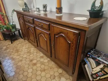 Buffet en chêne massif