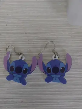 boucle d'oreille Stitch