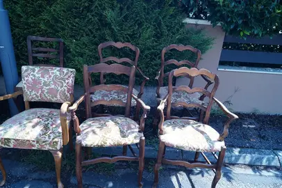 Chaises tapissier