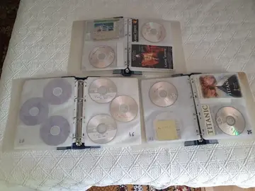 3 albums garnis de films enregistrés sue DVD +R