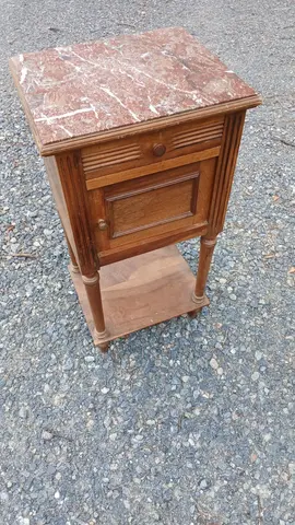 table chevet marbre
