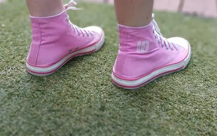 Basket montantes (imitation converse)