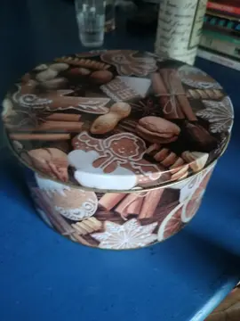 boîte métallique