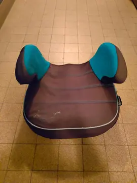 fauteuil pour enfants d'automobile