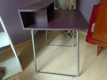 bureau violet