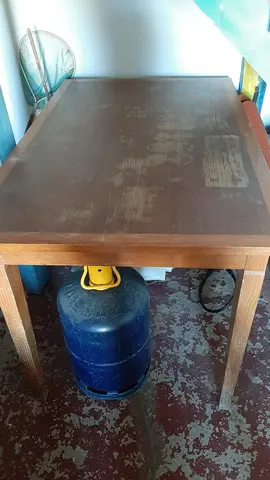 Table en bois