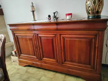 canapé et buffet