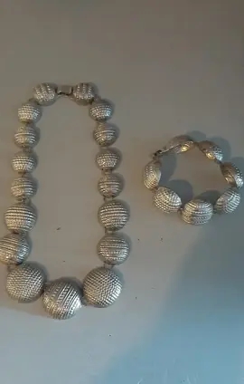 Parure collier et bracelet fantaisie