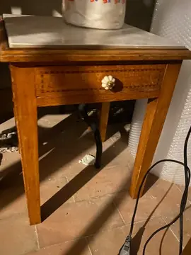 Table de chevet