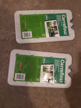 2 accumulateurs de froid plats