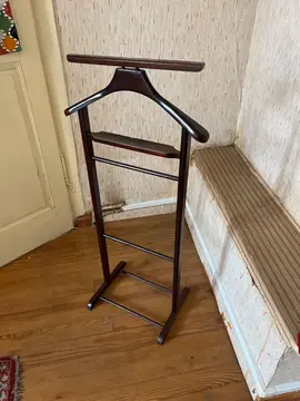 valet en bois