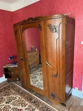 ARMOIRE 3 PORTES