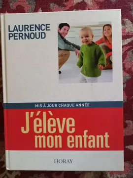 Gros livre "j'élève mon enfant"
