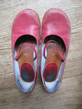 Chaussures rouges en cuir 38-39