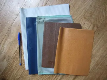 Lot couvertures de carnets