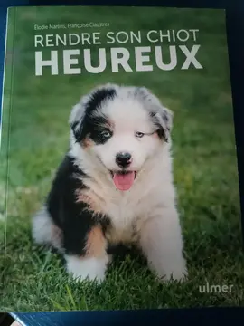 René est son chien heureux