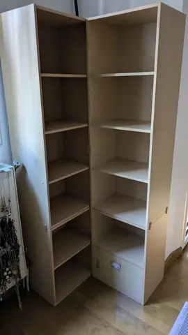 4 etageres (assemblées 2 par 2)