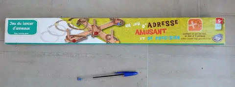 JEU DE CIBLE EN BOIS ET 5 ANNEAUX