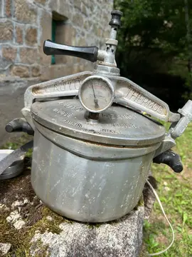 cocotte minute antique