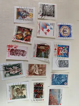 lot unique 15 timbres croix rouge