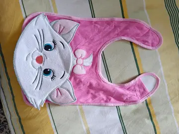 Bavoir Disney Marie