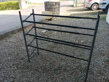 Etagère réglable pour chaussures ou bouteilles