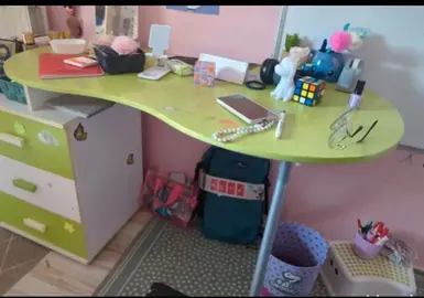 bureau enfant avec 3 tiroirs